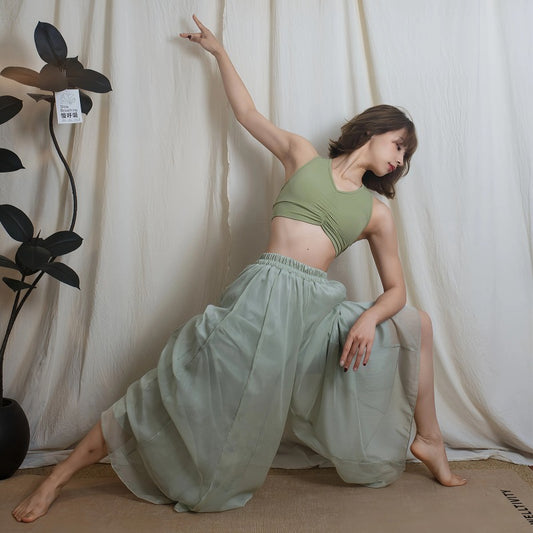 ドレープワイド ヨガセット|カップ付きトップス&エアリーワイドパンツ